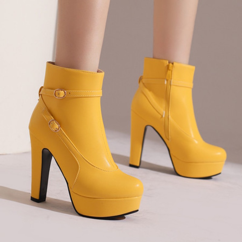 Mode Plattform Stiefel Frauen  – Winter Ethnic Fashion For Women Bewertung und Preis