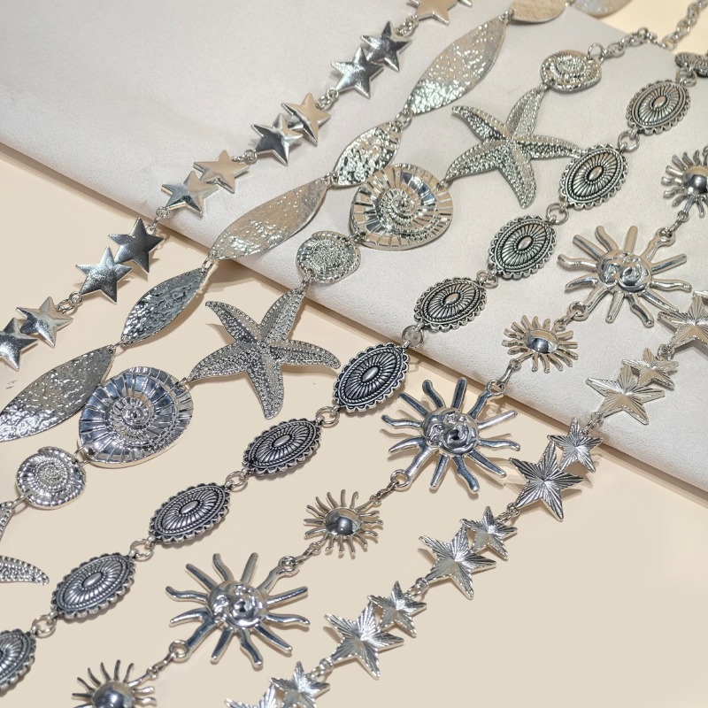 Designer-Taillenaccessoire aus – Ethnic Wear Fashion Designer Bewertung und Preis